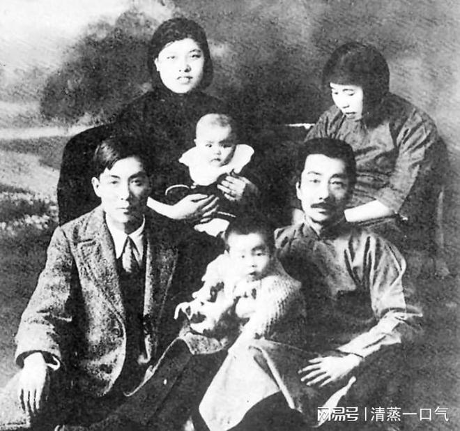 白锡包烟标_白锡包香烟价格表图_白锡包香烟
